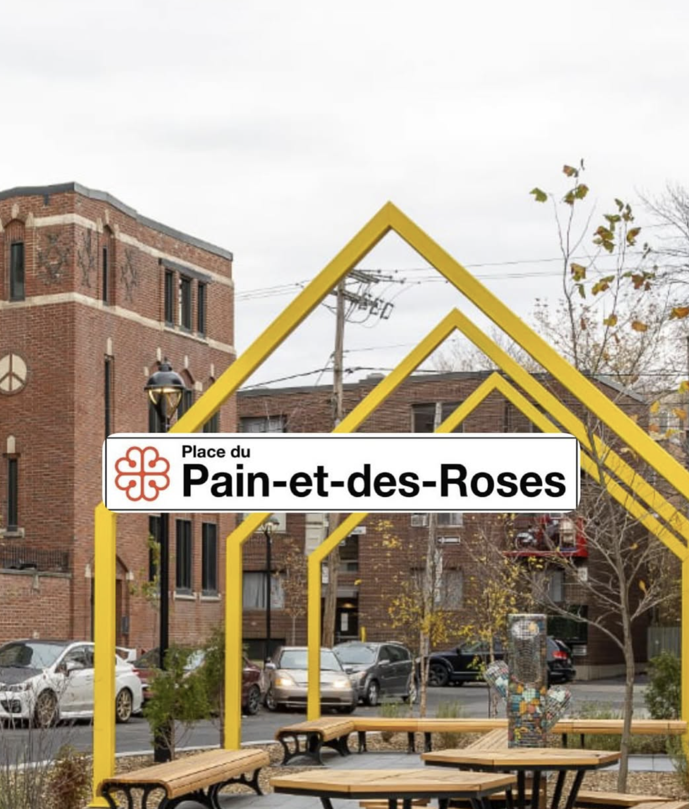 The City of Montreal names a public square in honor of the Pain-et-des-Roses March