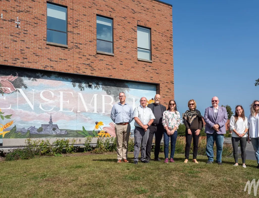 Inauguration d'une nouvelle murale de MU à Sainte-Geneviève