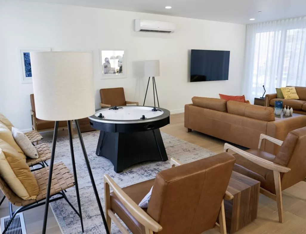 Inauguration de la Maison intelligente : une maison adaptée pour huit jeunes ayant une déficience intellectuelle ou un trouble du spectre de l'autisme