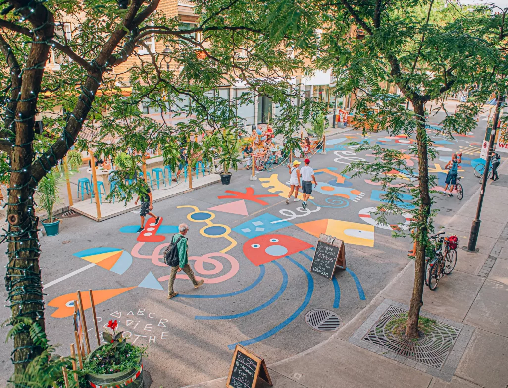 Les quartiers de Montréal s'animent : les rues piétonnes reviennent cet été!