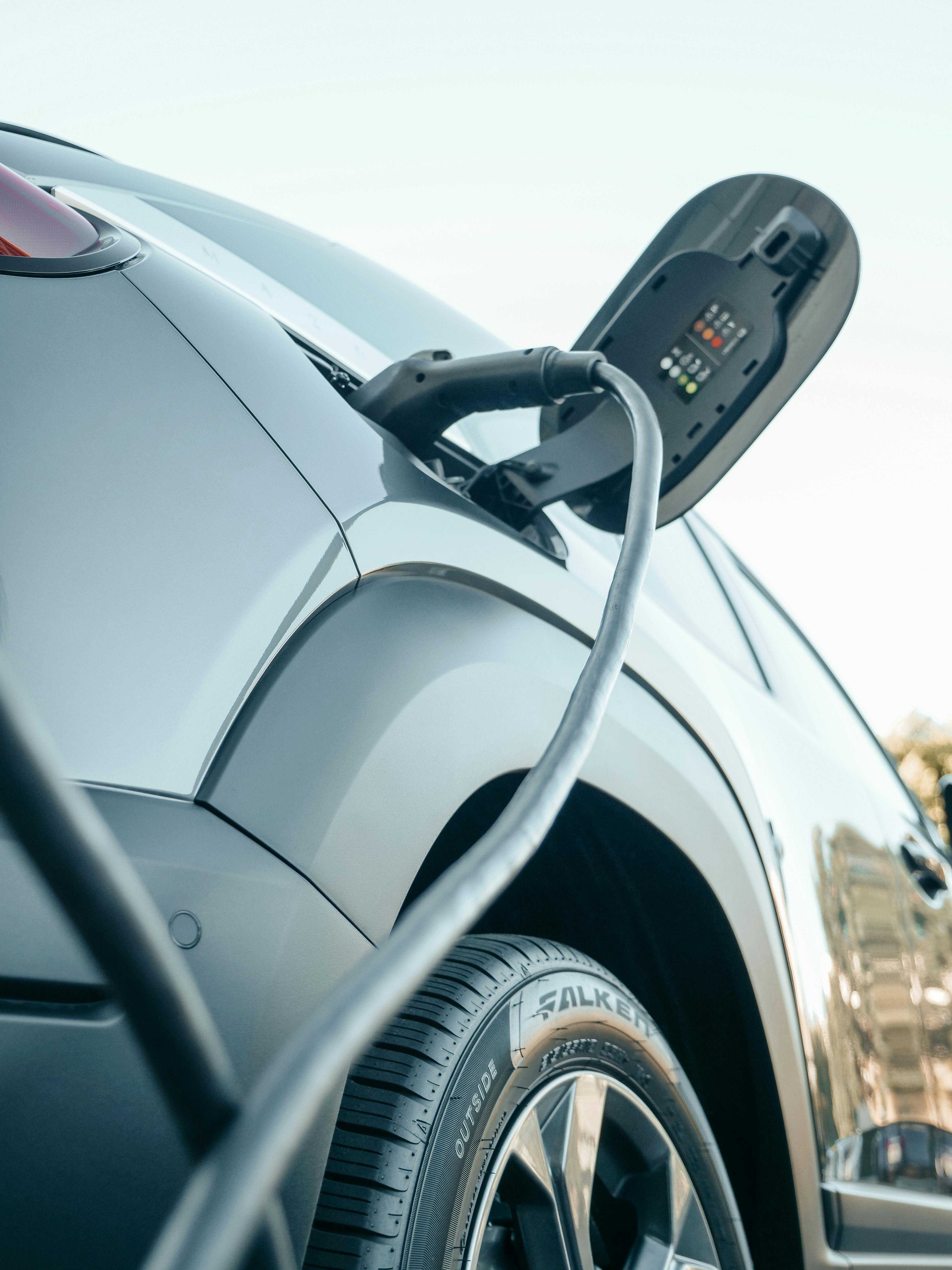 Montreal wants 11,000 electric charging access points by 2030